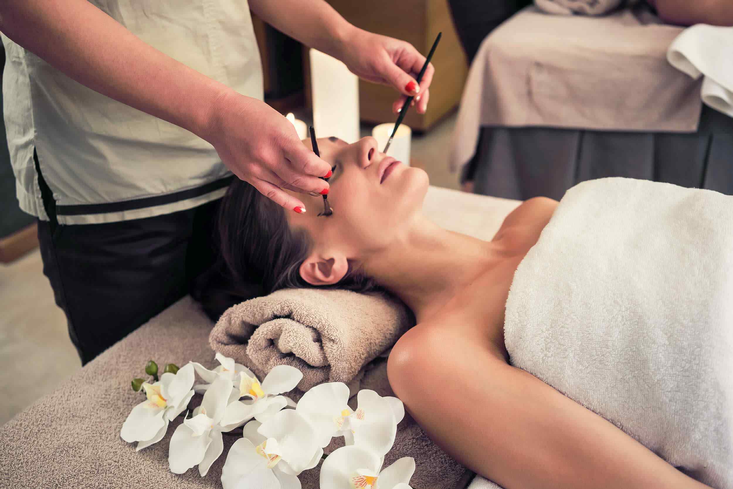 https://adorabeauty.one100.com.au/wp-content/uploads/2018/10/spa-treatment-11.jpg